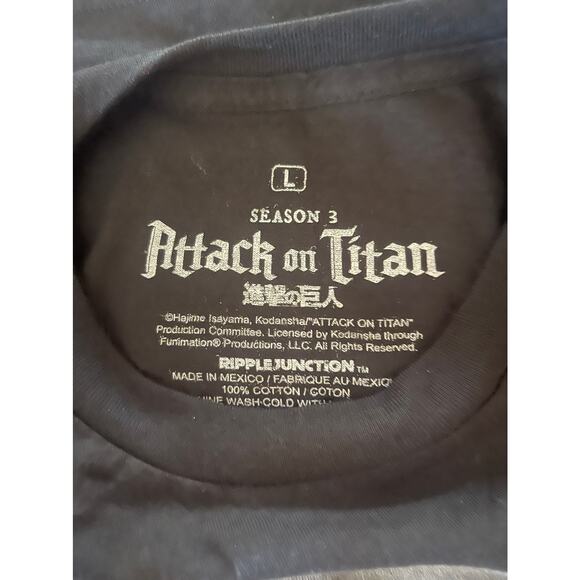 Ripple Junction Anime Attack on Titan Season 3 Large New Shirt - Picture 3 of 6